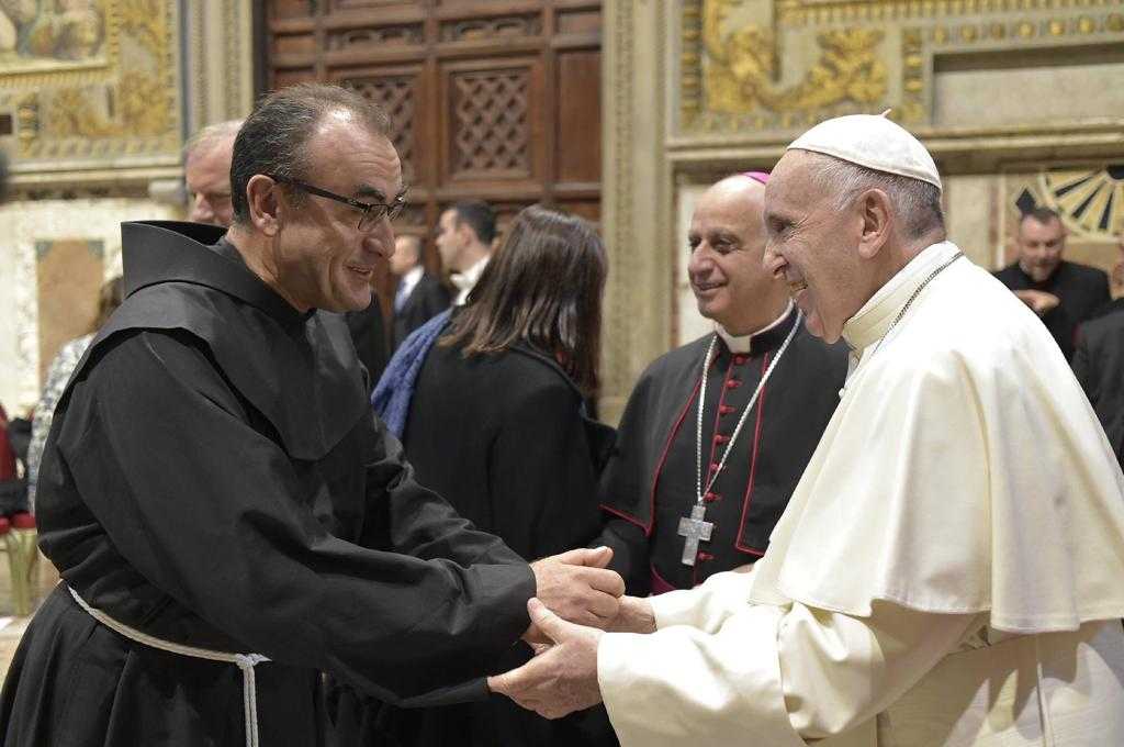 Frei Marinko Sakota Pároco de Medjugorje e Papa Francisco